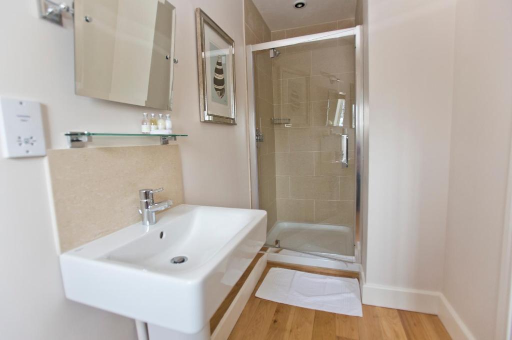 Devonshire Arms Hotel Langport Стая снимка