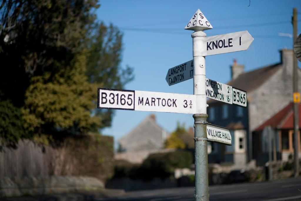 Devonshire Arms Hotel Langport Екстериор снимка